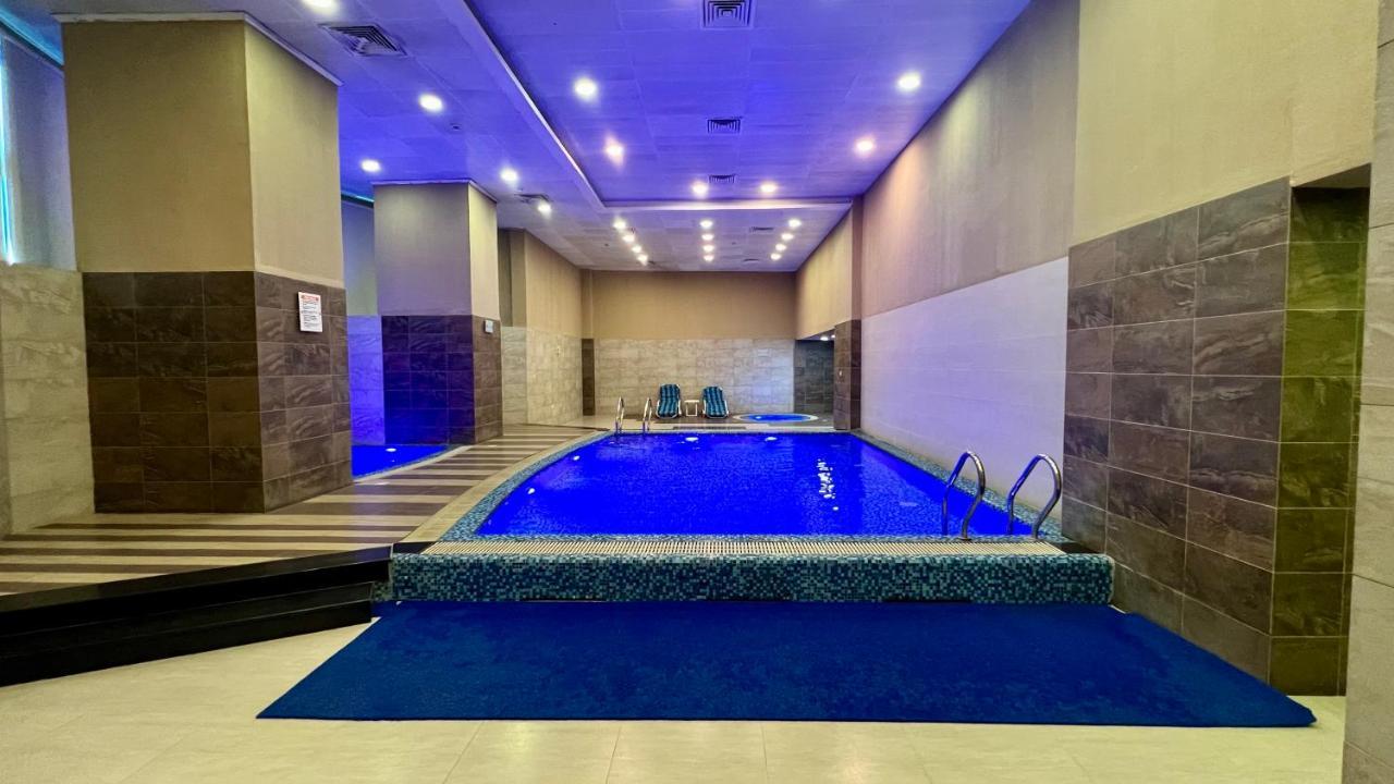 Centaurus Apartment City View Three Beds Islamabad Bagian luar foto