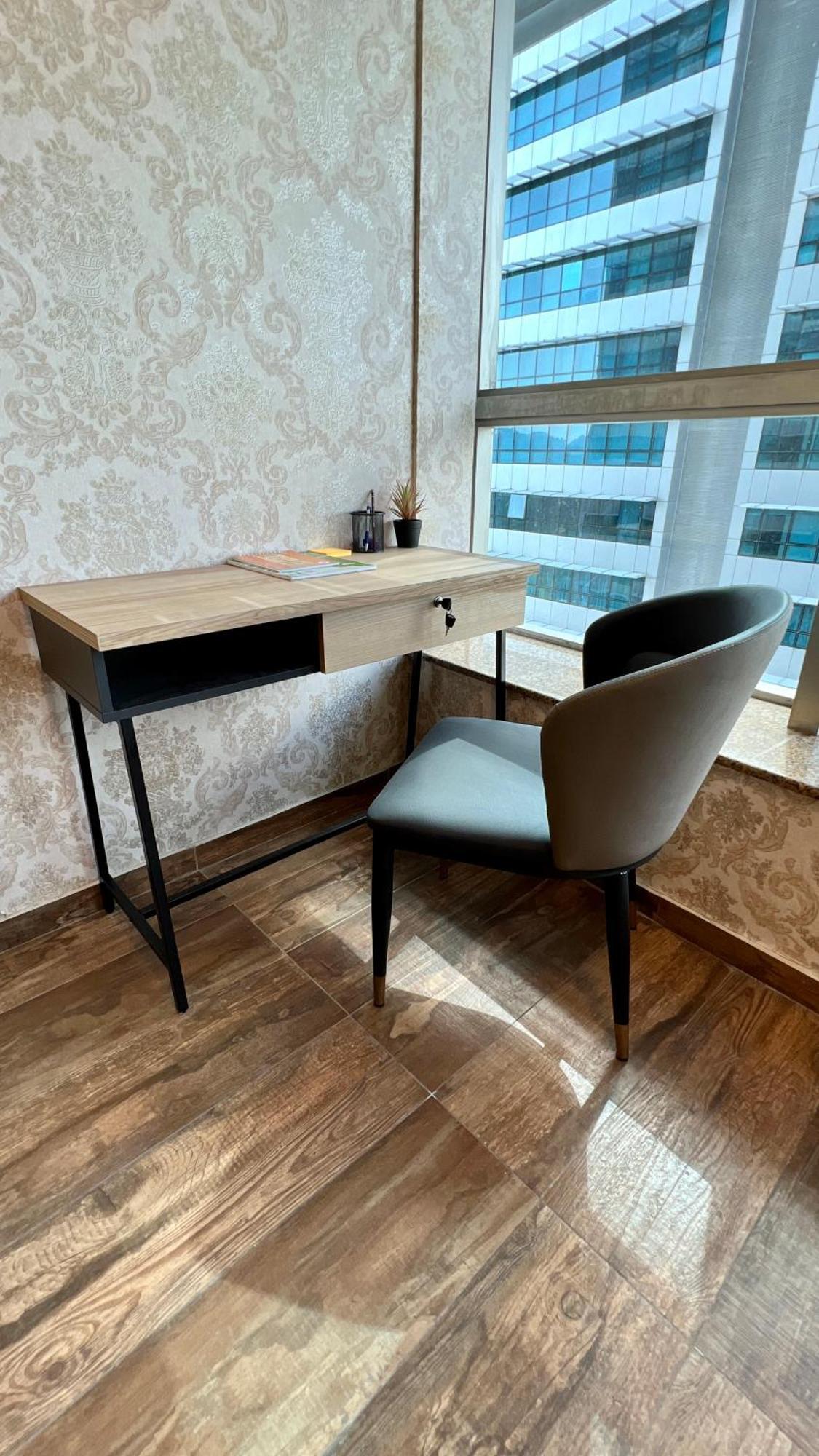 Centaurus Apartment City View Three Beds Islamabad Bagian luar foto