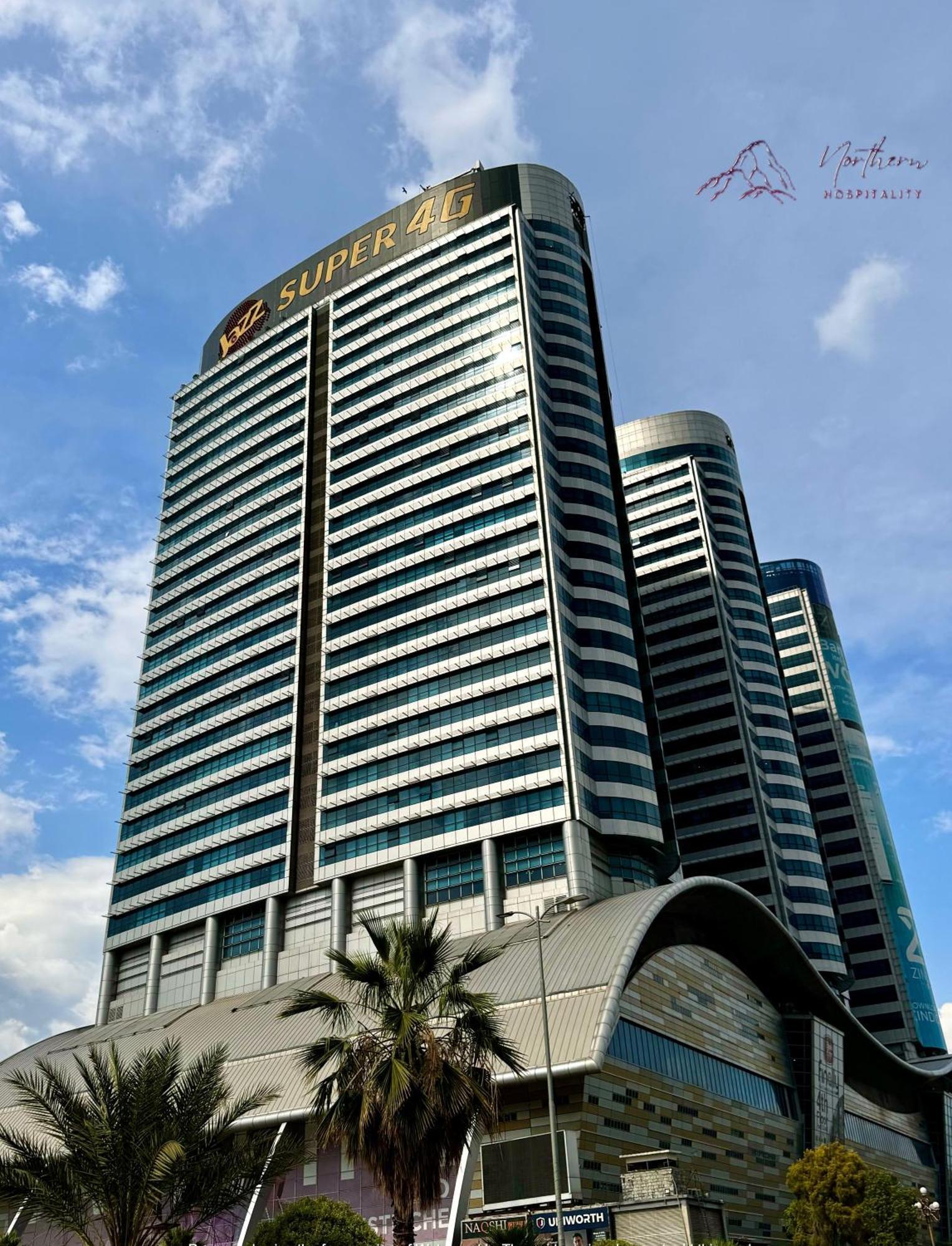 Centaurus Apartment City View Three Beds Islamabad Bagian luar foto