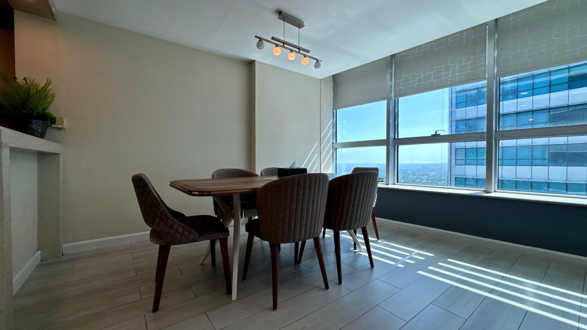Centaurus Apartment City View Three Beds Islamabad Bagian luar foto